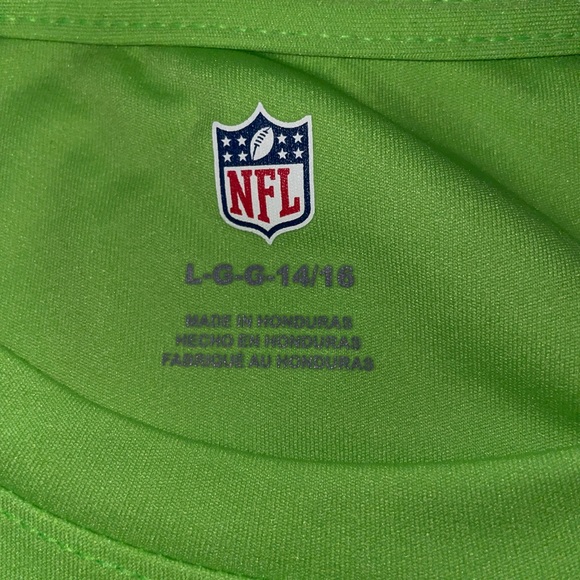 NFL Seattle Seahawks large boys 14/16 long sleeve t-shirt green - Picture 2 of 3